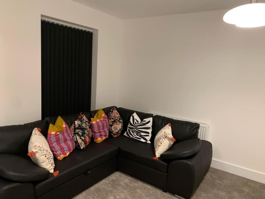 Brand New Entire 4 Bed House Multiple Free Parking Early Check-In Late Check- Out Allowed South Ockendon Екстериор снимка